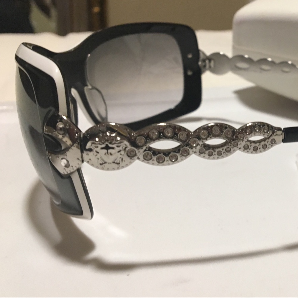 Versace Sun glasses